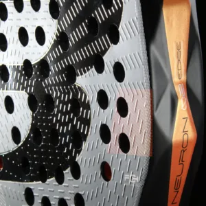 Bullpadel Neuron 02 Edge 2026: Het racket van Fede Chingotto, foto 3